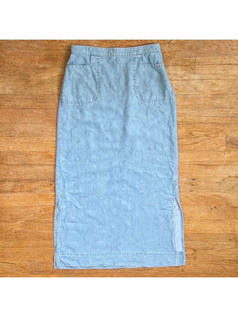 Vintage Floral Embroidered Tencel Chambray Maxi Skirt Size Medium 28-29" Waist